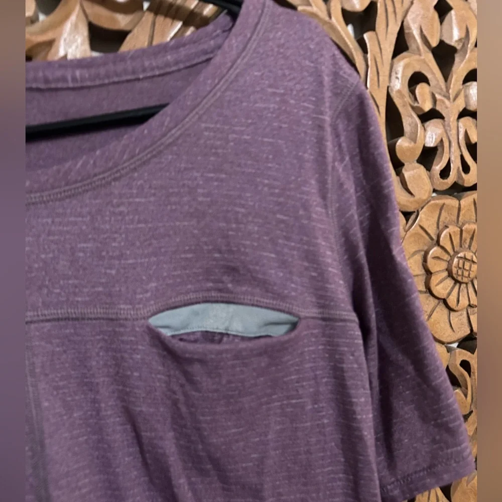 Set of 4 Lululemon tops